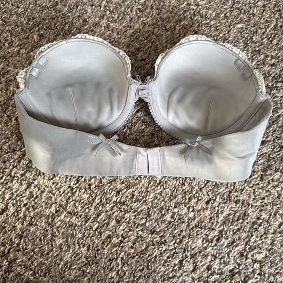 Aerie Mia 34B Strapless Push-Up Bra, Gray with Floral Detail - Picture 2 of 6